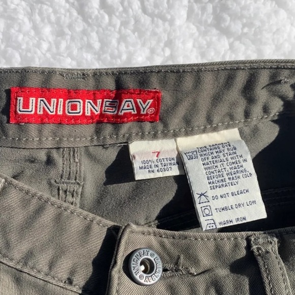 Vintage Union Bay Green High-Rise Hiking Short - Picture 3 of 6